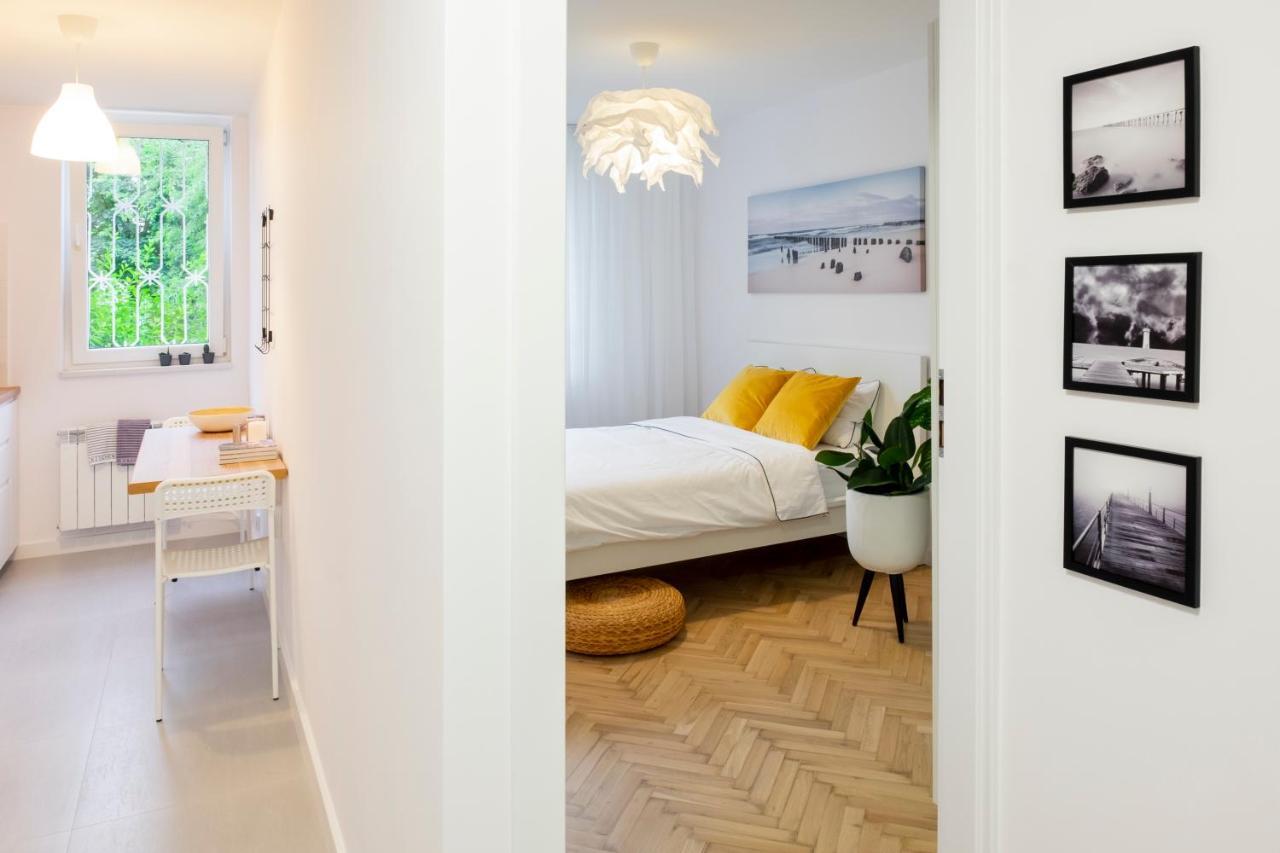 Cristine Apartment Varsavia Esterno foto